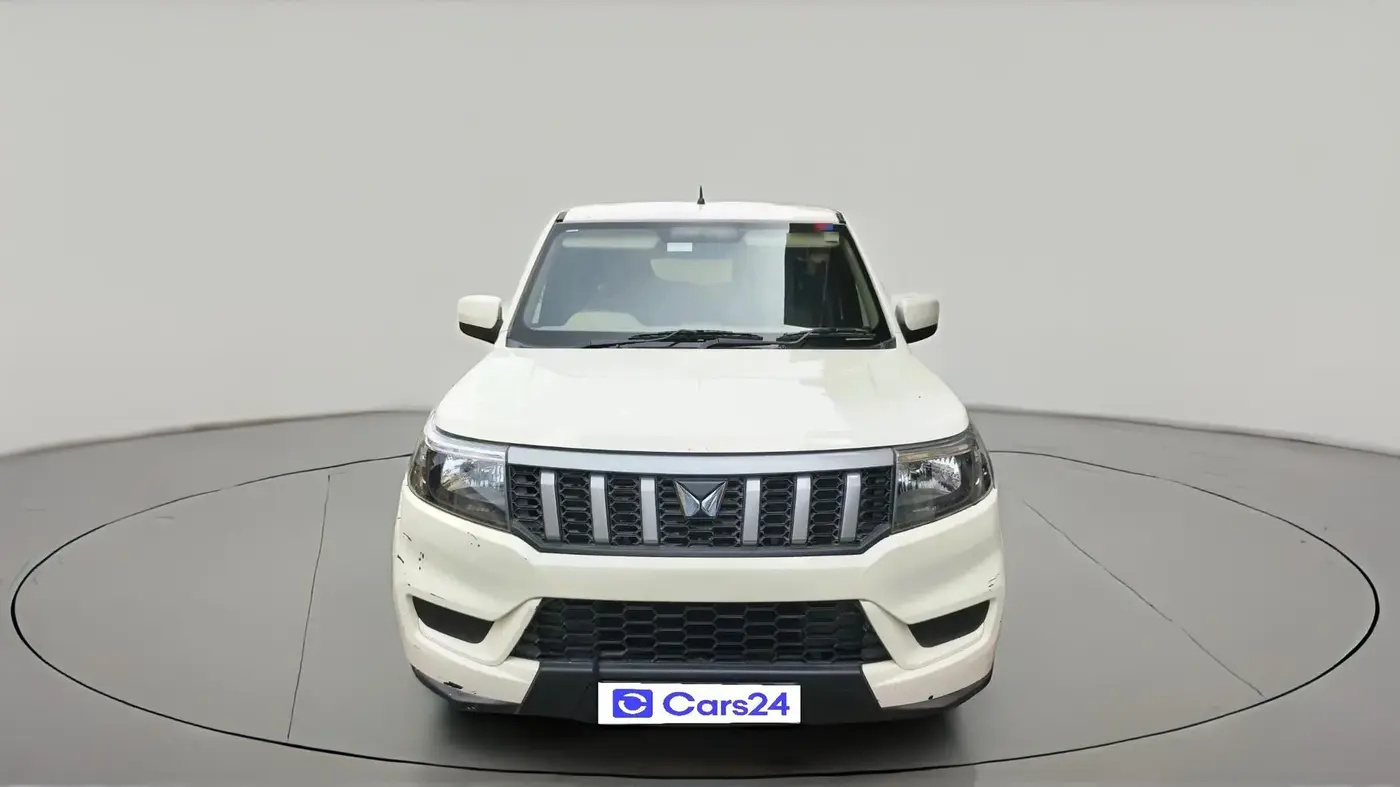 2022 Mahindra BOLERO NEO N 8, Diesel, Manual, 41,537 km, exterior