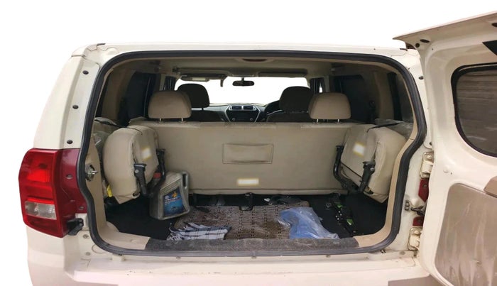 2022 Mahindra BOLERO NEO N 8, Diesel, Manual, 41,537 km, exterior