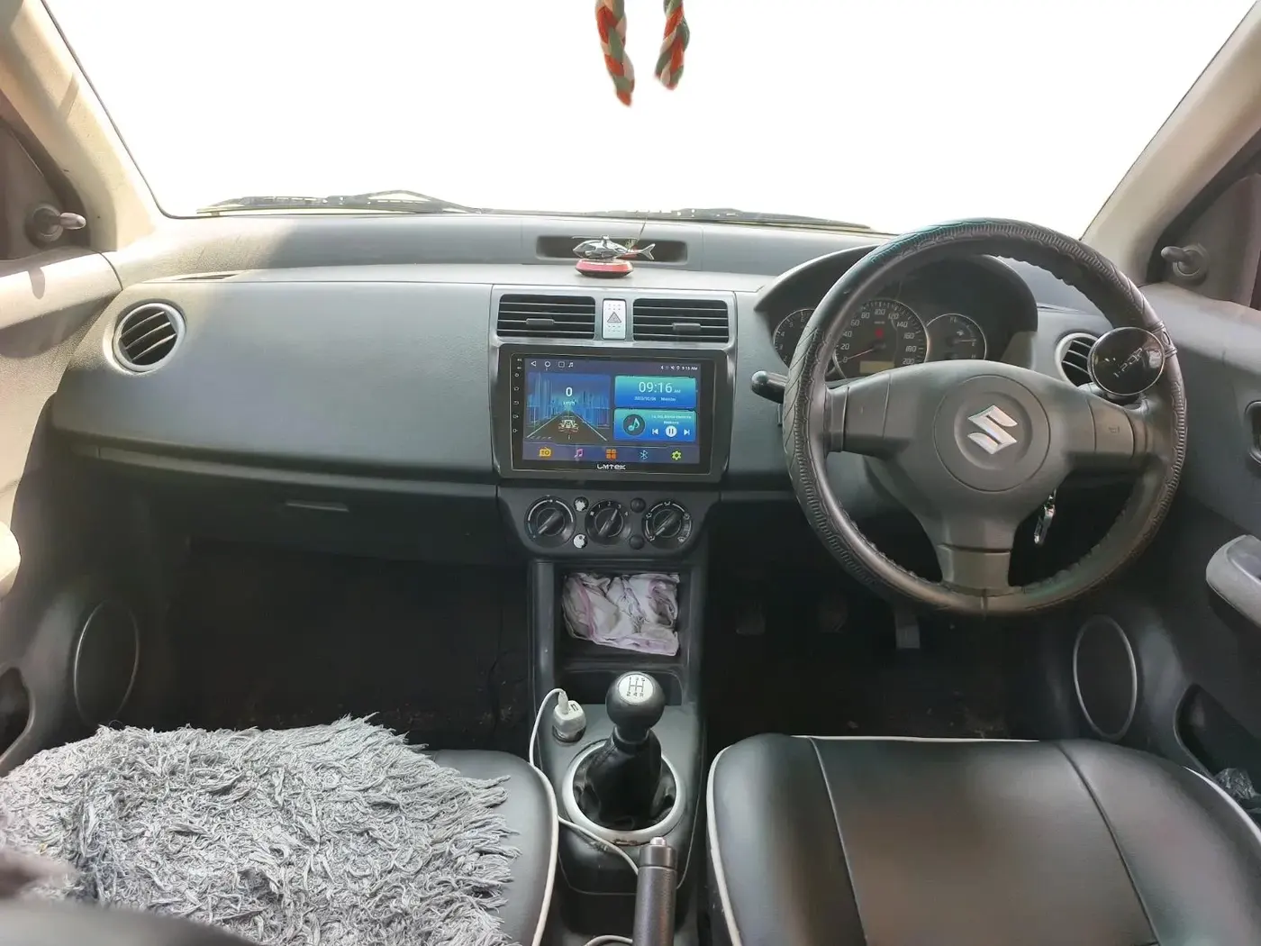 2011 Maruti Swift Dzire VXI, CNG, Manual, 65,123 km, interior