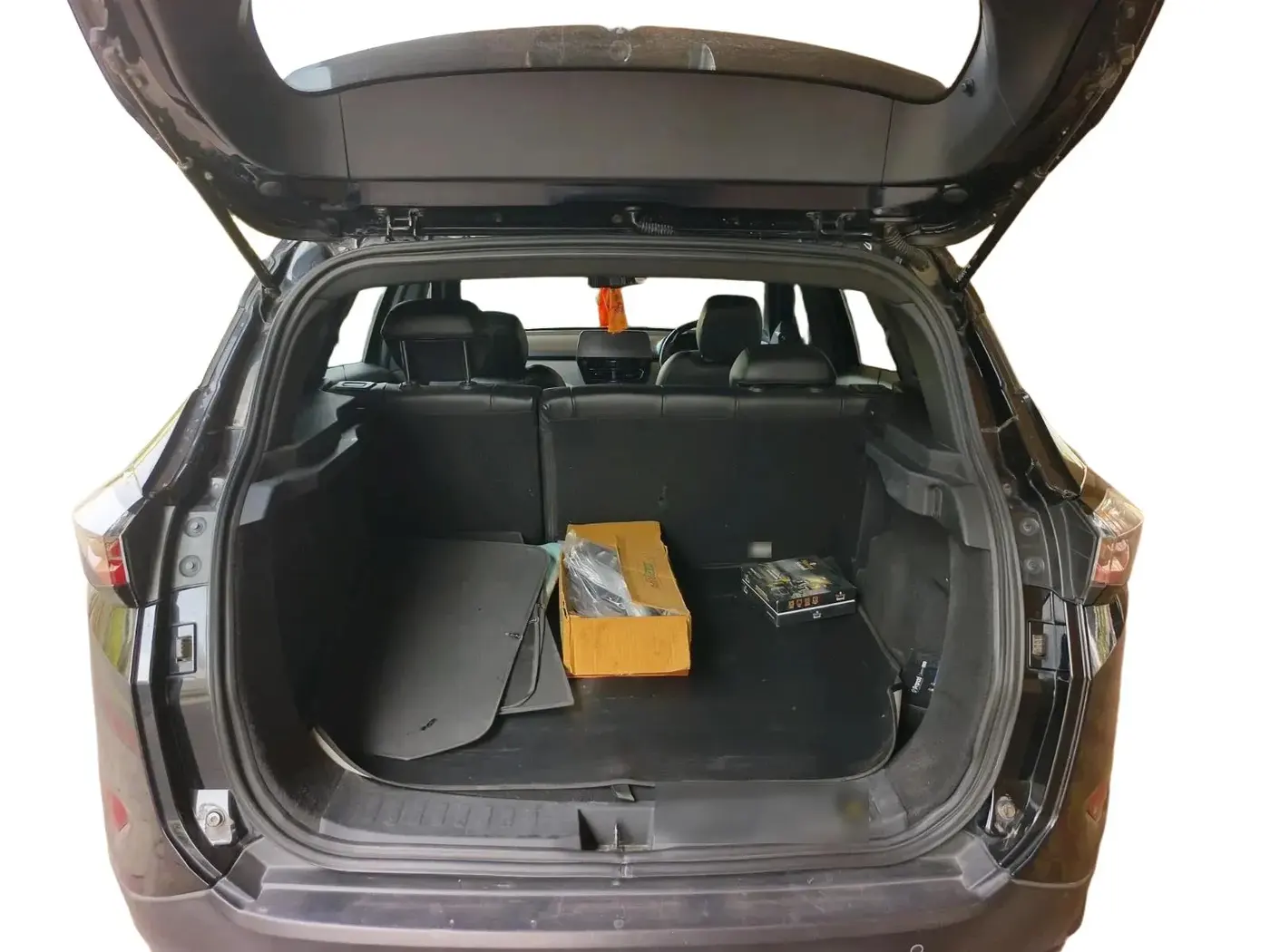2023 Tata Harrier XZ PLUS 2.0L, Diesel, Manual, 99,621 km, exterior