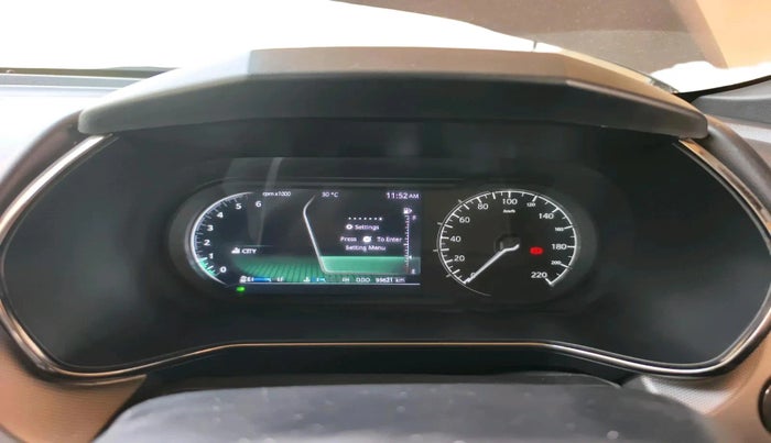 2023 Tata Harrier XZ PLUS 2.0L, Diesel, Manual, 99,621 km, interior