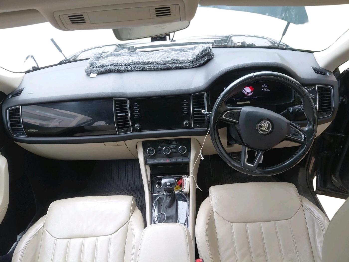 2019 Skoda Kodiaq L&K 2.0 TDI 4X4 AT, Diesel, Automatic, 75,843 km, interior