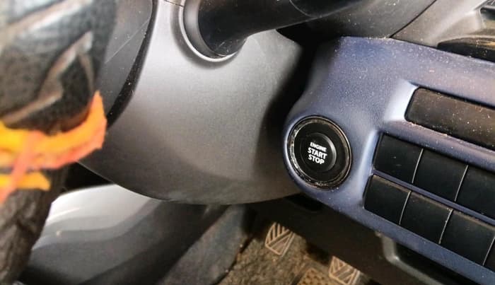 2022 Maruti Baleno ZETA PETROL 1.2, Petrol, Manual, 25,074 km, interior
