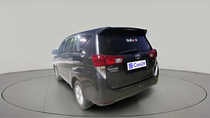 2018 Toyota Innova Crysta 2.4 G 7 STR, Diesel, Manual, 1,25,600 km, exterior