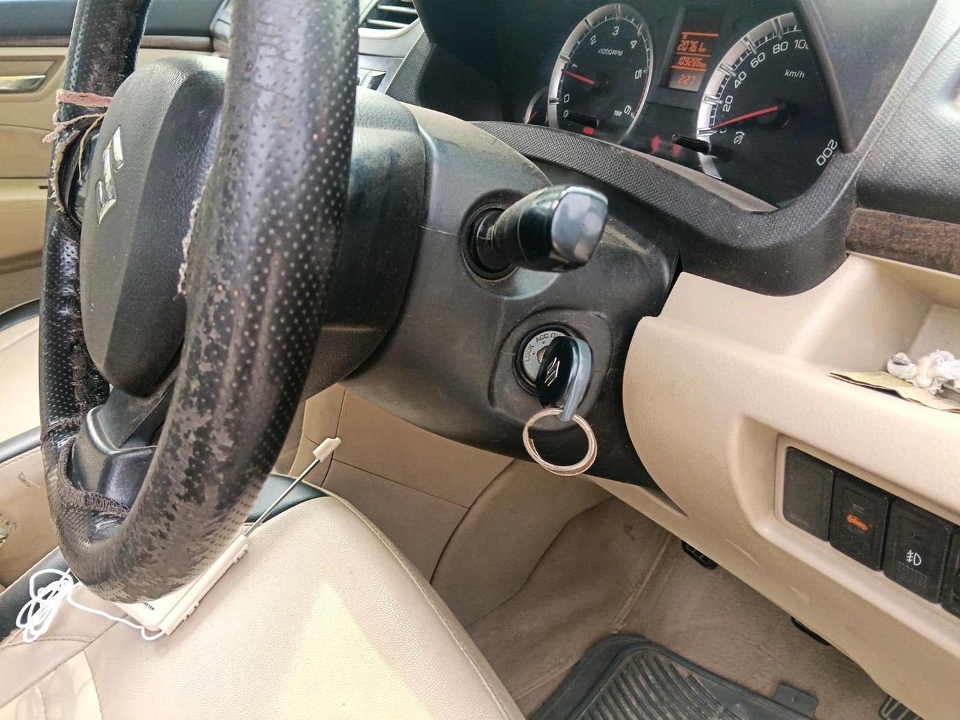 2015 Maruti Swift Dzire VDI, Diesel, Manual, 1,09,286 km, interior