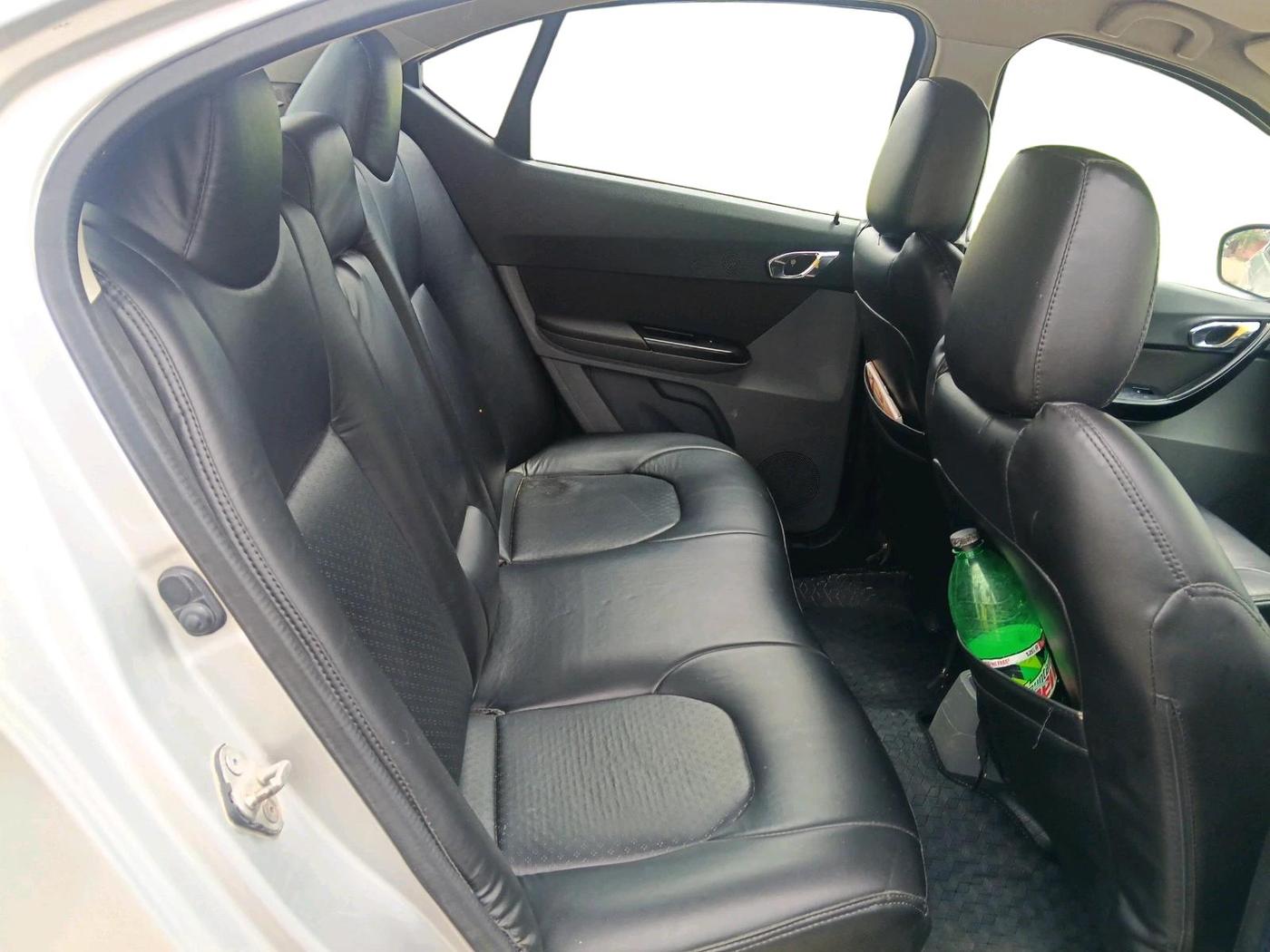 2017 Tata TIGOR XZ (O) PETROL, Petrol, Manual, 1,09,429 km, interior