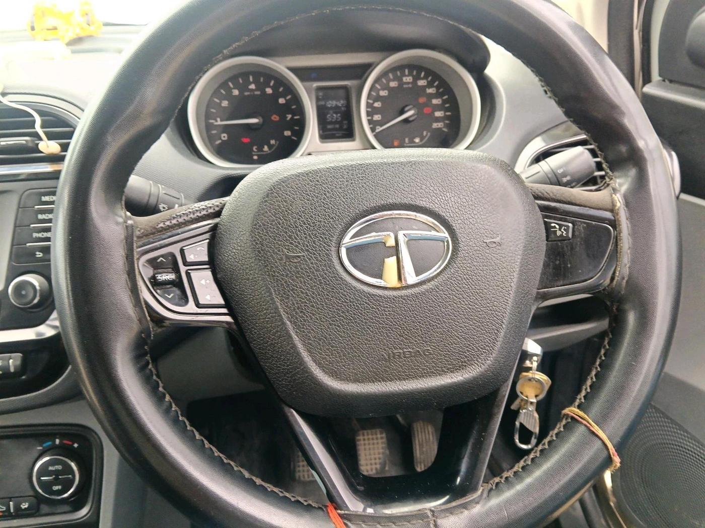 2017 Tata TIGOR XZ (O) PETROL, Petrol, Manual, 1,09,429 km, interior