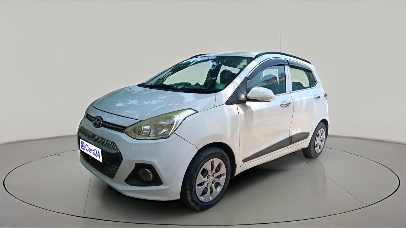 2013 Hyundai Grand i10 SPORTZ 1.1 CRDI, Diesel, Manual, 1,22,935 km, exterior