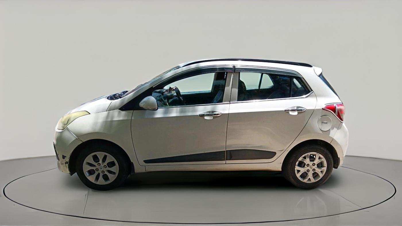 2013 Hyundai Grand i10 SPORTZ 1.1 CRDI, Diesel, Manual, 1,22,935 km, exterior