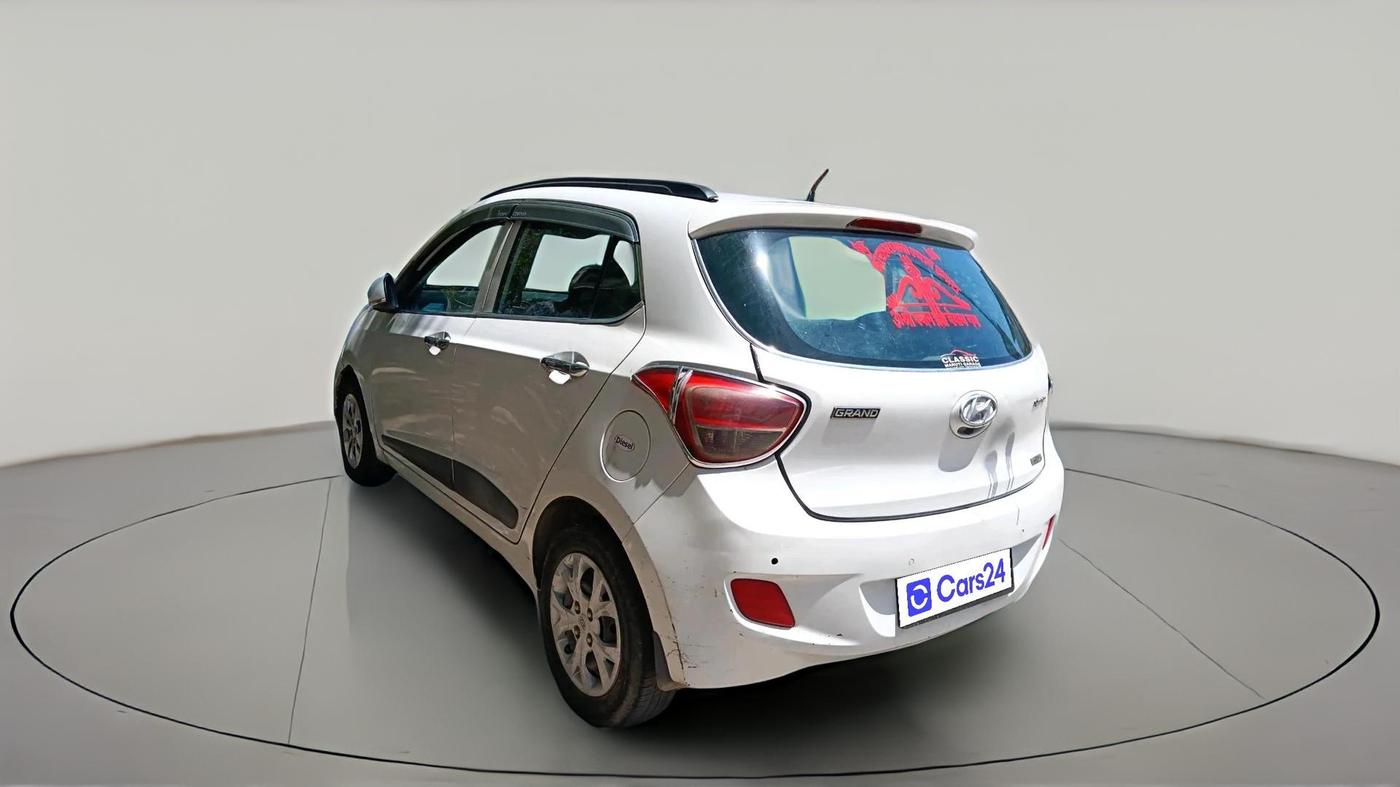 2013 Hyundai Grand i10 SPORTZ 1.1 CRDI, Diesel, Manual, 1,22,935 km, exterior