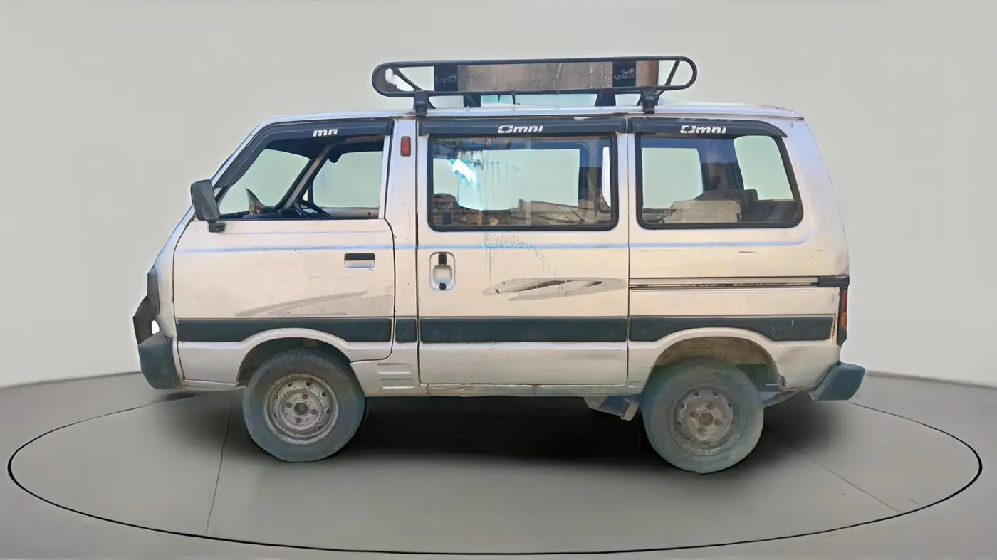 2011 Maruti Omni 5 STR, Petrol, Manual, 89,864 km, exterior