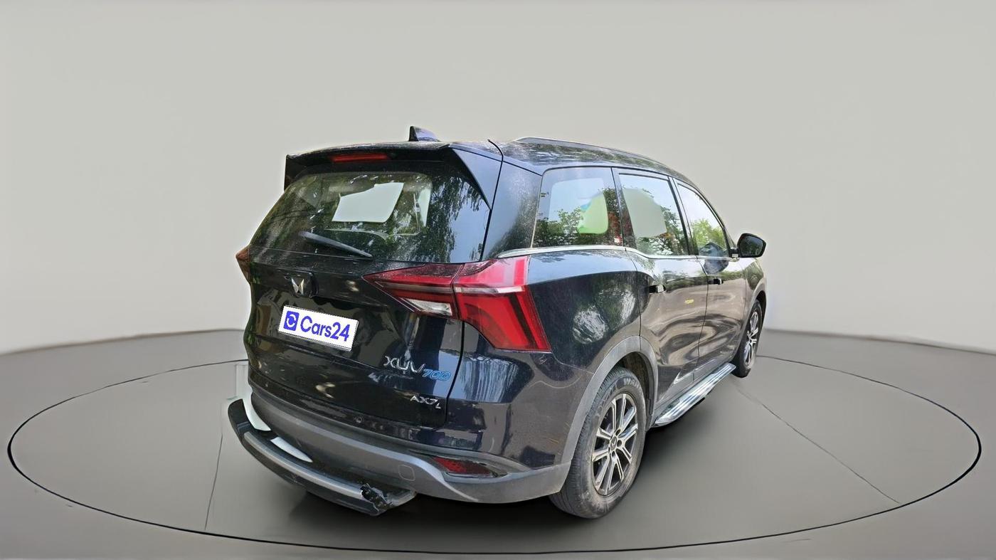 2021 Mahindra XUV700 AX 7 LUXURY P AT 7 STR, Petrol, Automatic, 23,761 km, exterior