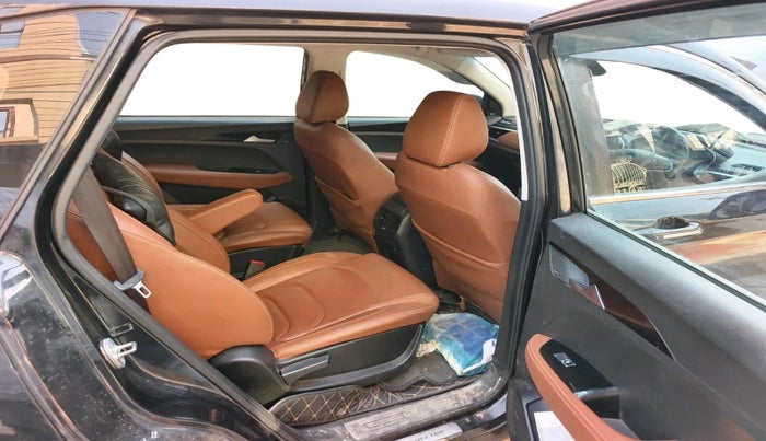 2020 MG HECTOR PLUS SHARP 2.0 DIESEL TURBO MT 6-STR, Diesel, Manual, 50,121 km, interior