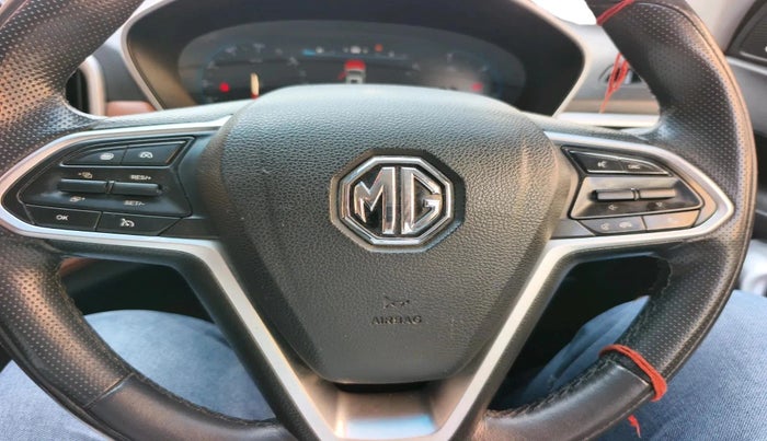 2020 MG HECTOR PLUS SHARP 2.0 DIESEL TURBO MT 6-STR, Diesel, Manual, 50,121 km, interior