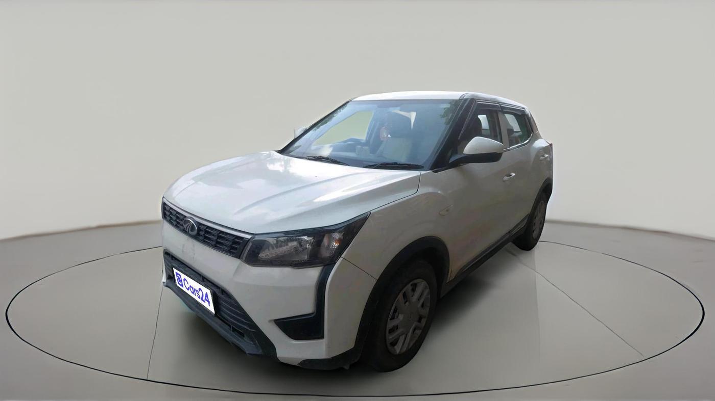 2019 Mahindra XUV300 W4 1.5 DIESEL, Diesel, Manual, 91,715 km, exterior