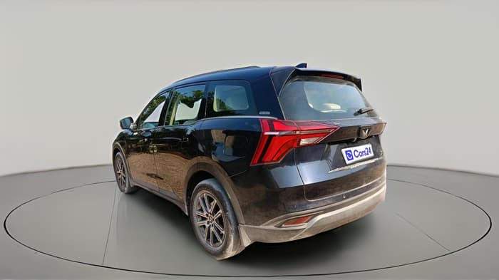 2023 Mahindra XUV700 AX 7 P AT 7 STR, Petrol, Automatic, 44,237 km, exterior