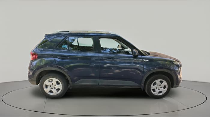 2021 Hyundai VENUE E 1.2, Petrol, Manual, 55,515 km, exterior