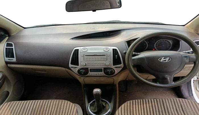 2011 Hyundai i20 MAGNA 1.4 CRDI, Diesel, Manual, 2,03,396 km, interior