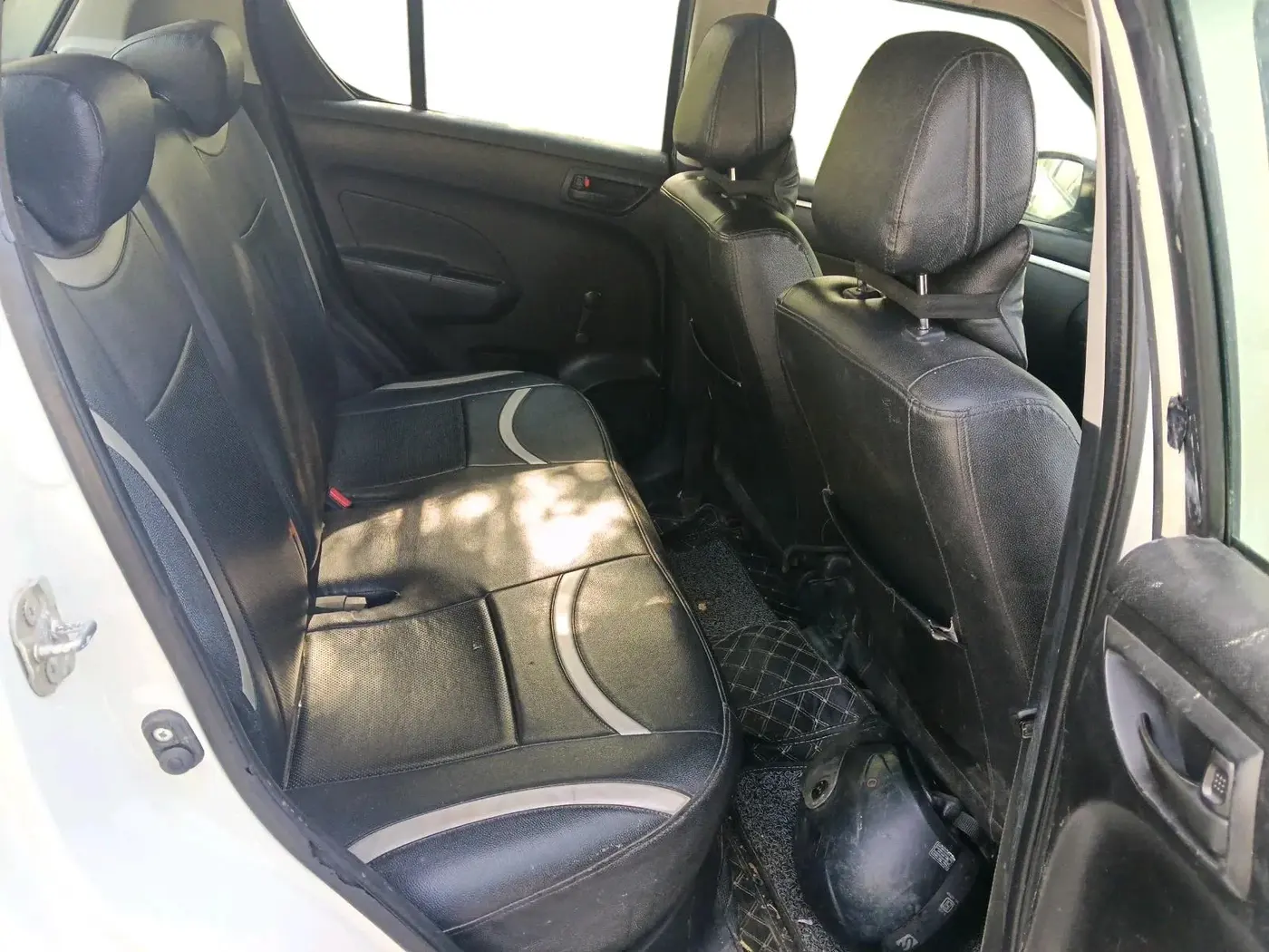2015 Maruti Swift LDI, Diesel, Manual, 1,25,550 km, interior