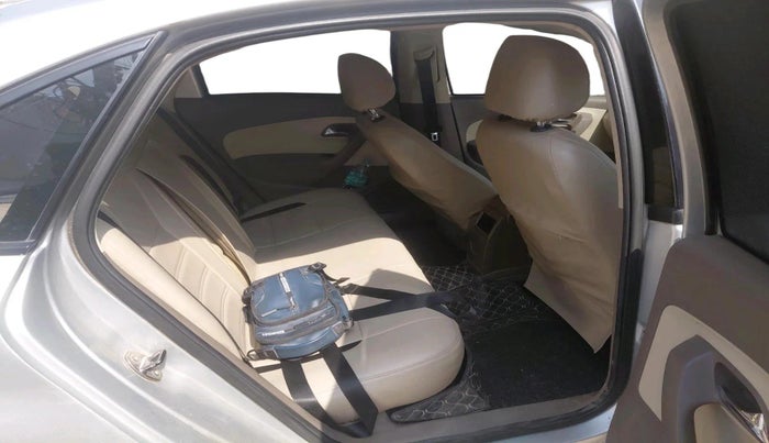 2013 Skoda Rapid ELEGANCE 1.6 TDI CR MT, Diesel, Manual, 97,470 km, interior