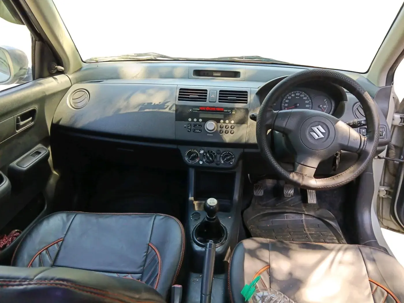 2011 Maruti Swift Dzire LXI, Petrol, Manual, 1,03,000 km, interior