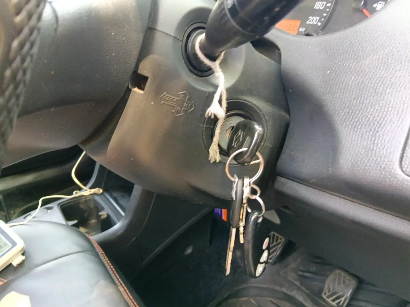2011 Maruti Swift Dzire LXI, Petrol, Manual, 1,03,000 km, interior