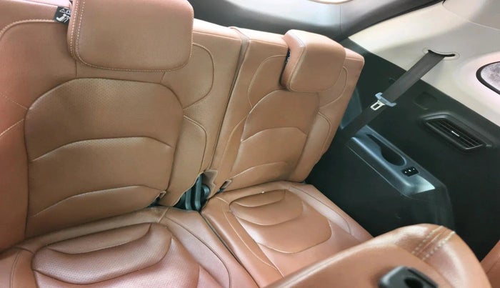 2021 MG HECTOR PLUS SHARP 2.0 DIESEL TURBO MT 6-STR, Diesel, Manual, 1,21,762 km, interior