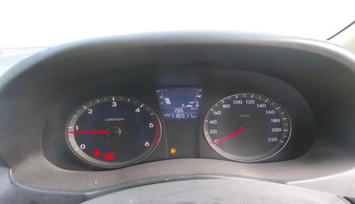 2012 Hyundai Verna FLUIDIC 1.4 CRDI, Diesel, Manual, 1,16,511 km, interior