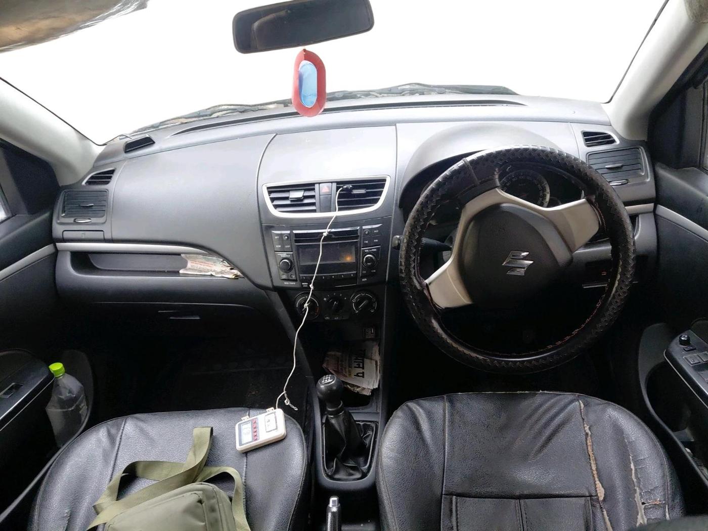 2015 Maruti Swift VDI ABS, Diesel, Manual, 1,23,919 km, interior