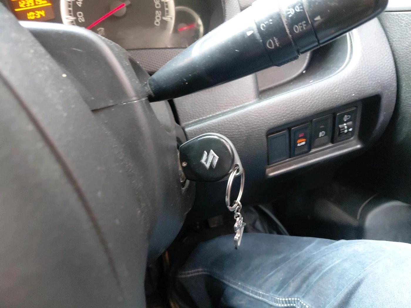 2015 Maruti Swift VDI ABS, Diesel, Manual, 1,23,919 km, interior