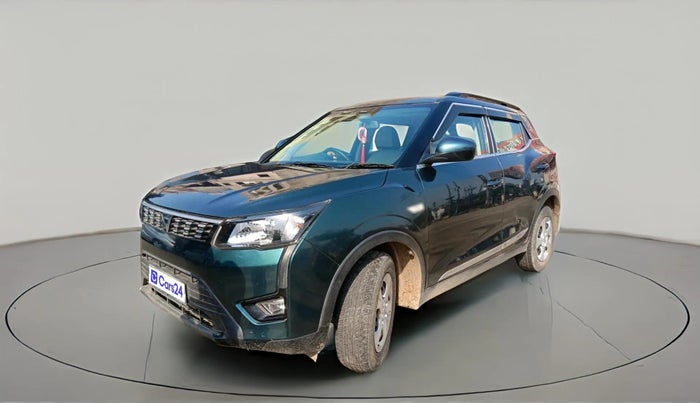 2023 Mahindra XUV300 W6 1.5 Diesel, Diesel, Manual, 1,20,788 km, exterior