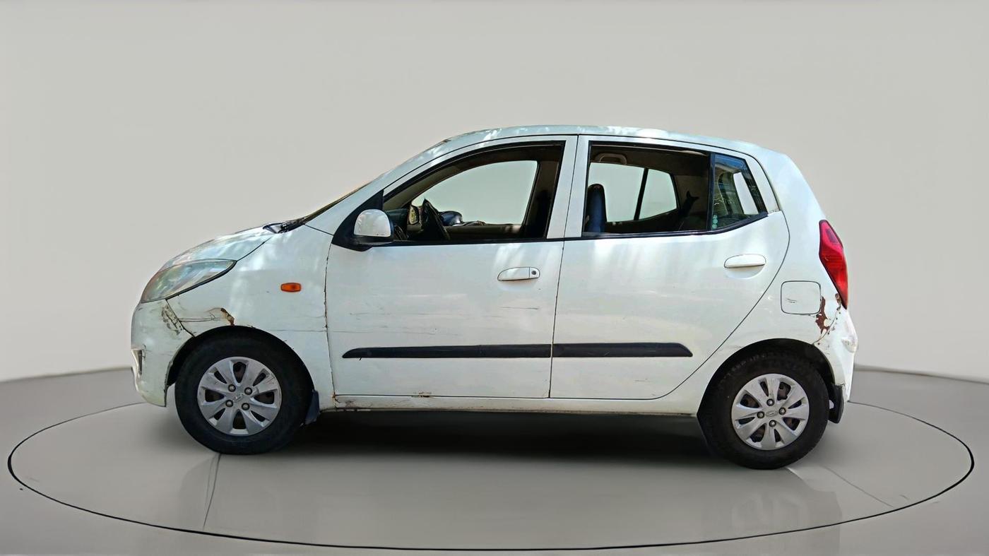 2013 Hyundai i10 MAGNA 1.1, Petrol, Manual, 65,199 km, exterior
