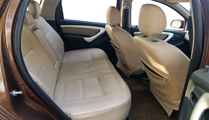2013 Renault Duster 85 PS RXL DIESEL, Diesel, Manual, 1,75,880 km, interior