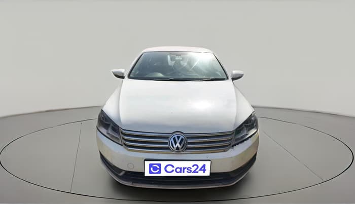 2012 Volkswagen Passat TRENDLINE MT, Diesel, Manual, 1,23,332 km, exterior