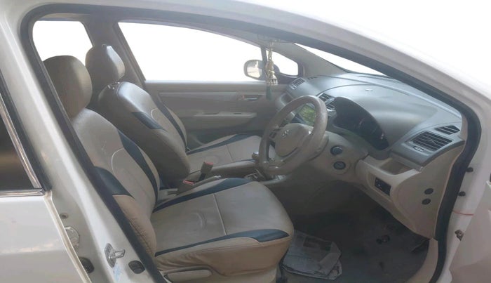 2017 Maruti Ertiga VXI, CNG, Manual, 1,11,815 km, interior