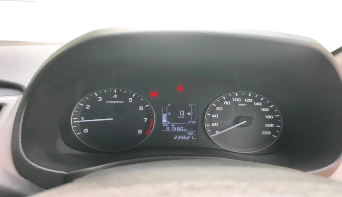 2016 Hyundai Creta BASE 1.6 PETROL, Petrol, Manual, 2,39,621 km, interior