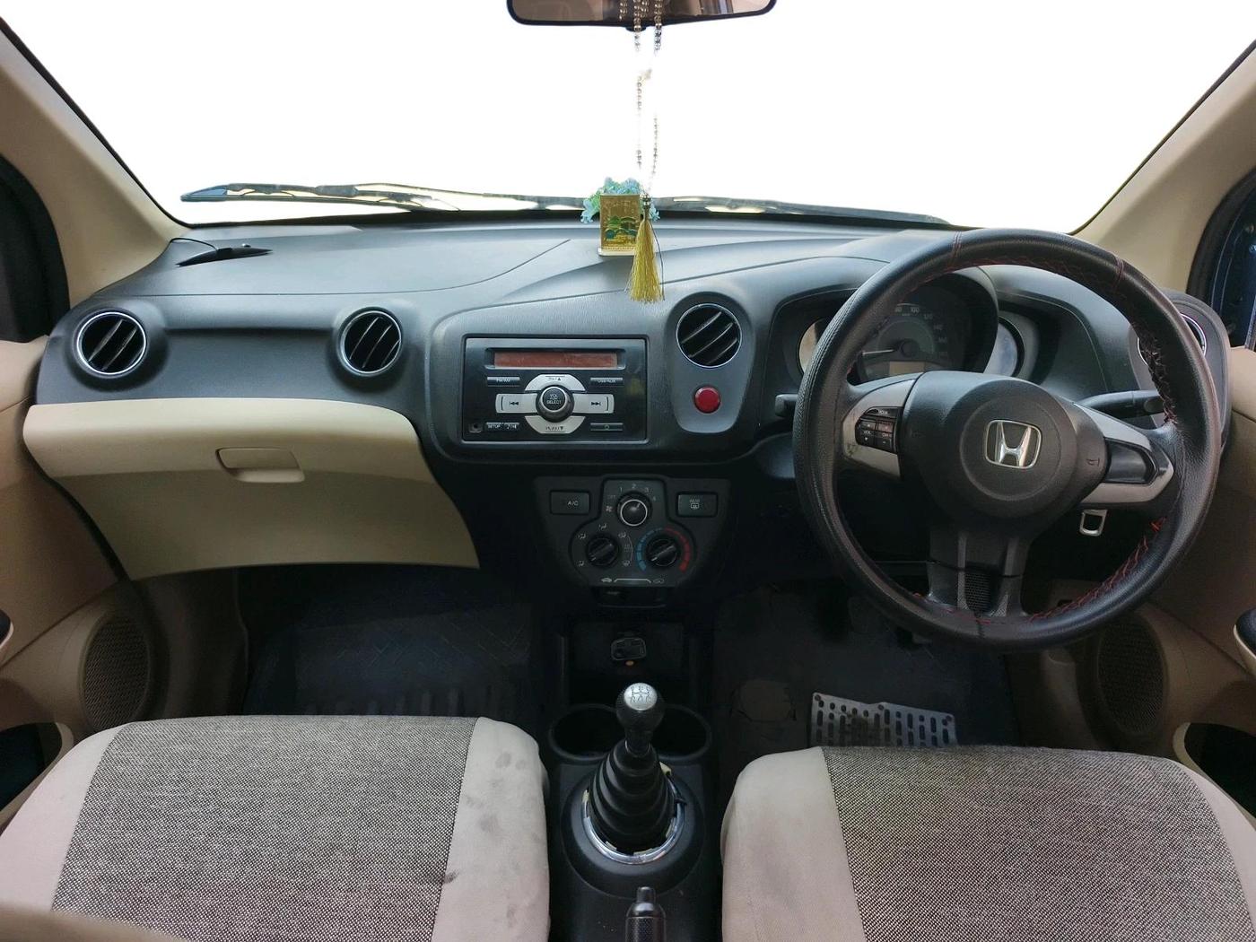 2014 Honda Brio S MT, Petrol, Manual, 60,087 km, interior