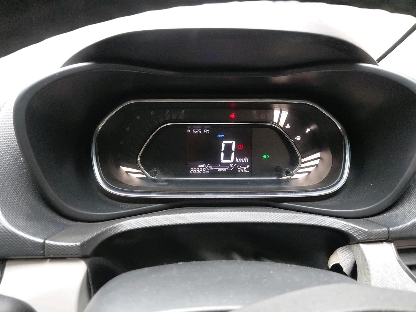 2023 Tata NEXON XZ DIESEL, Diesel, Manual, 26,928 km, interior