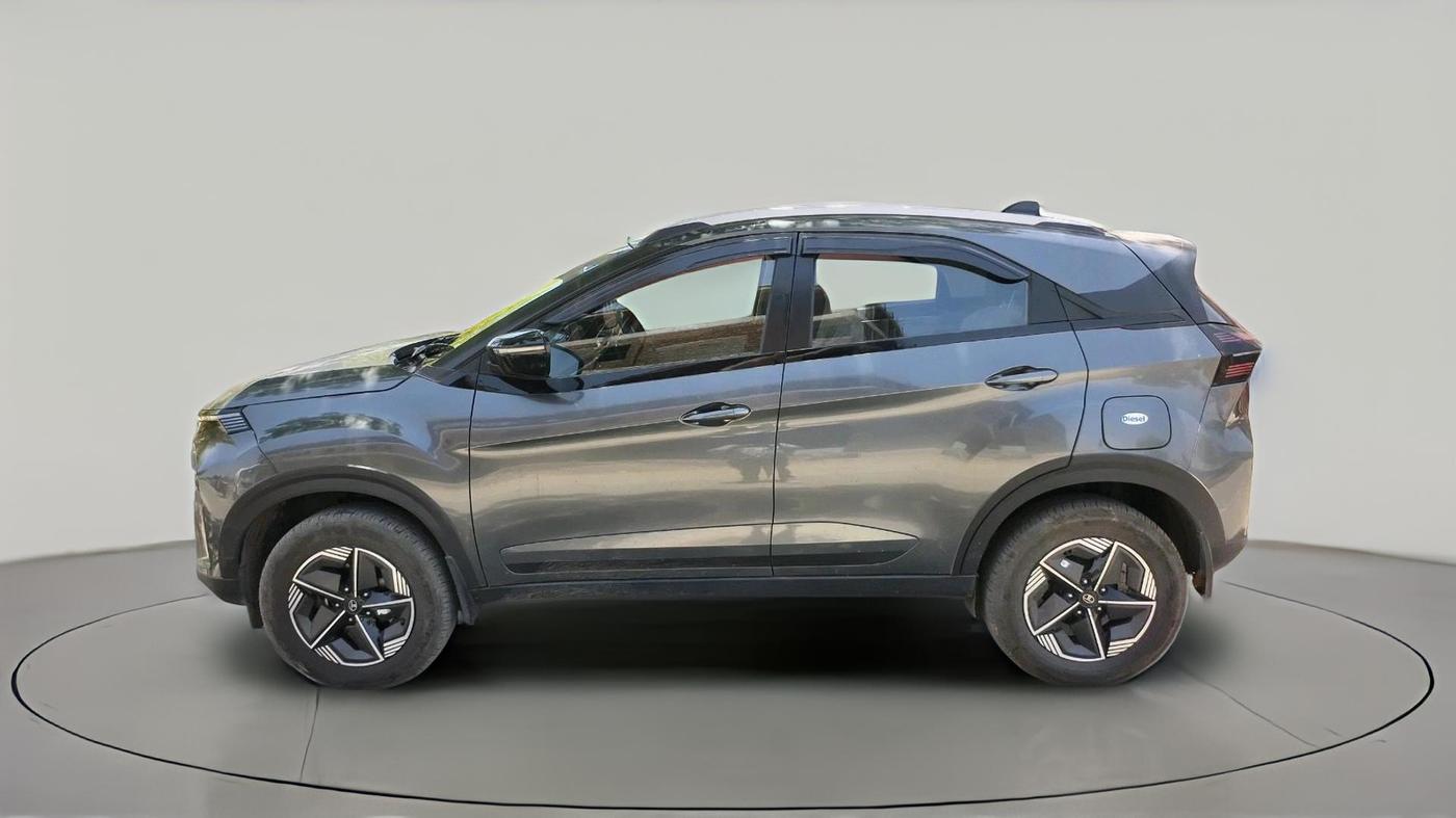 2024 Tata NEXON CREATIVE 1.5 DIESEL, Diesel, Manual, 26,262 km, exterior