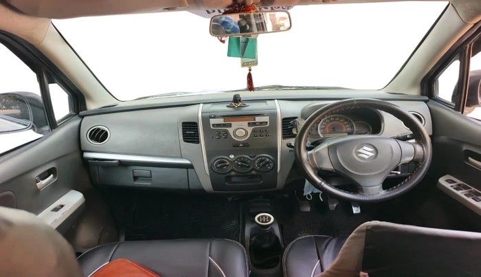 2011 Maruti Wagon R 1.0 VXI, CNG, Manual, 1,52,997 km, interior