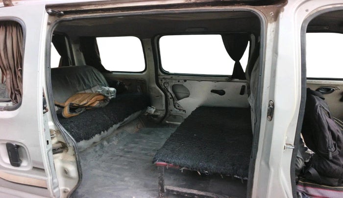 2011 Maruti Eeco 5 STR WITH A/C+HTR, CNG, Manual, 1,60,120 km, interior