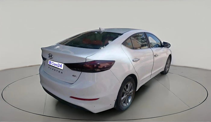 2017 Hyundai New Elantra 2.0 SX (O) MT, Petrol, Manual, 91,309 km, exterior