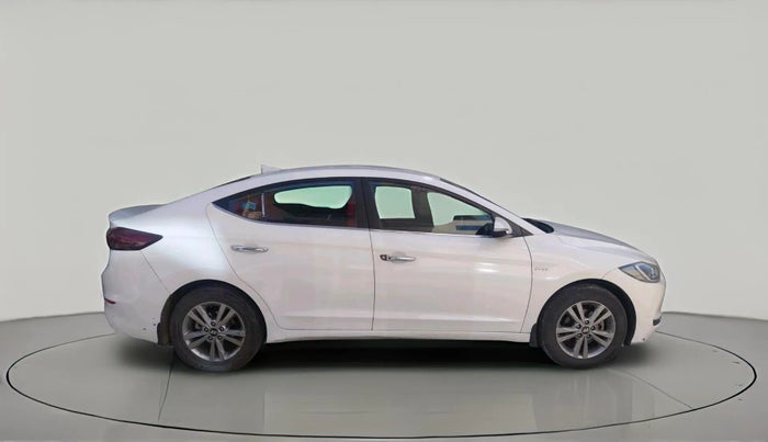 2017 Hyundai New Elantra 2.0 SX (O) MT, Petrol, Manual, 91,309 km, exterior