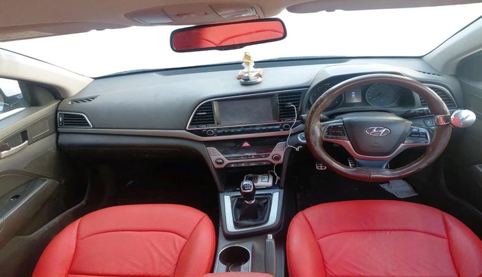 2017 Hyundai New Elantra 2.0 SX (O) MT, Petrol, Manual, 91,309 km, interior