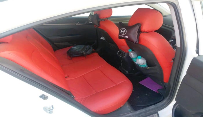 2017 Hyundai New Elantra 2.0 SX (O) MT, Petrol, Manual, 91,309 km, interior