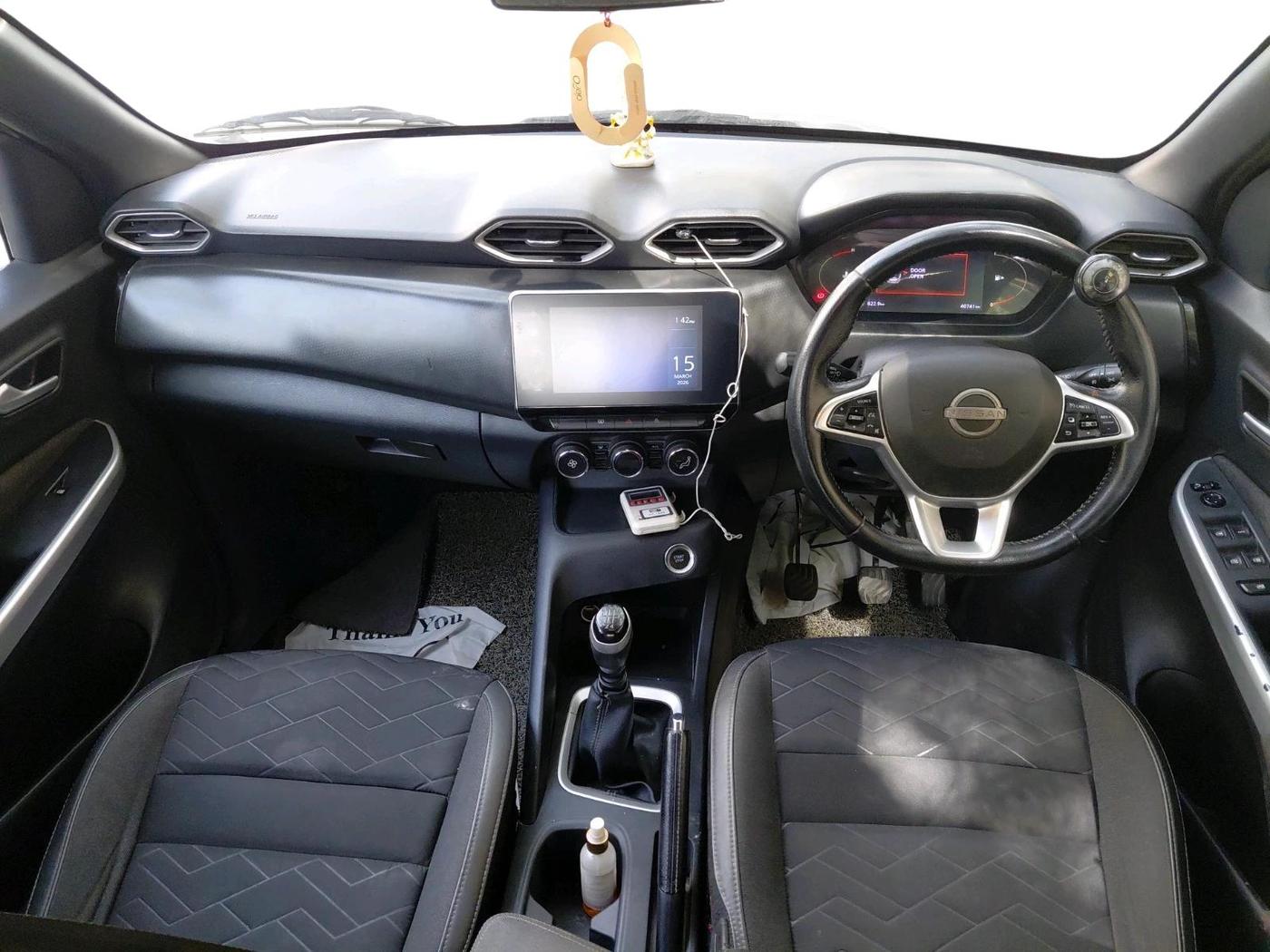 2022 Nissan MAGNITE XV PREMIUM, Petrol, Manual, 40,741 km, interior