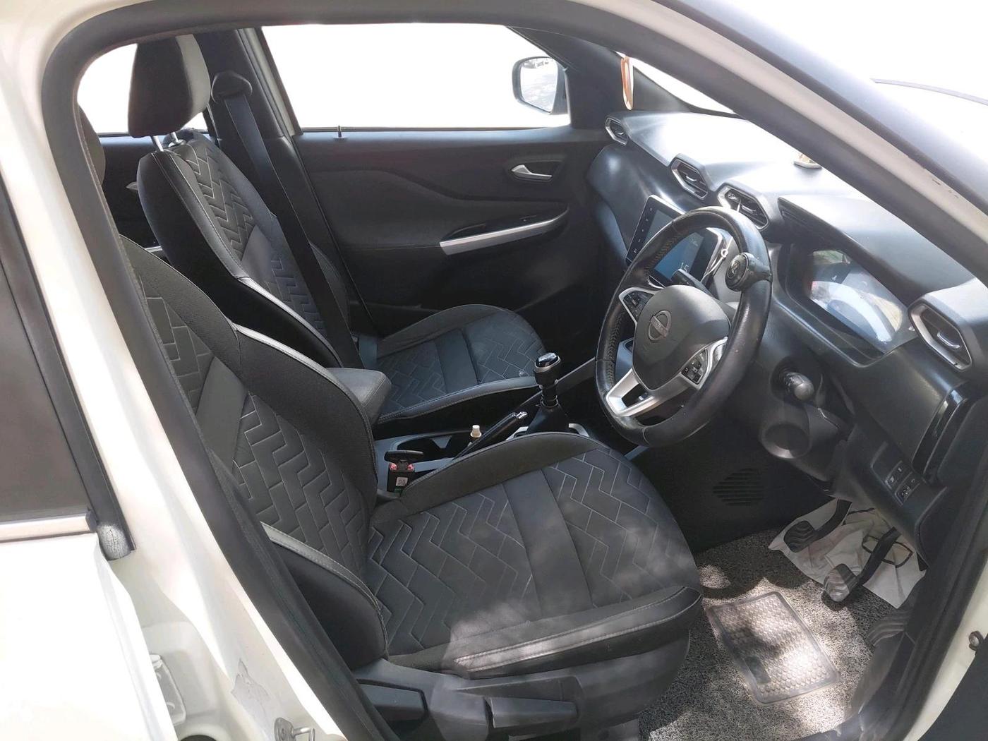 2022 Nissan MAGNITE XV PREMIUM, Petrol, Manual, 40,741 km, interior