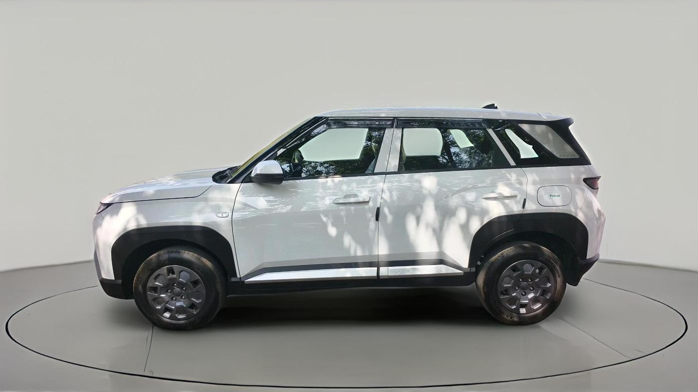 2026 Hyundai VENUE HX 2 1.2 Petrol MT, Petrol, Manual, 3,989 km, exterior