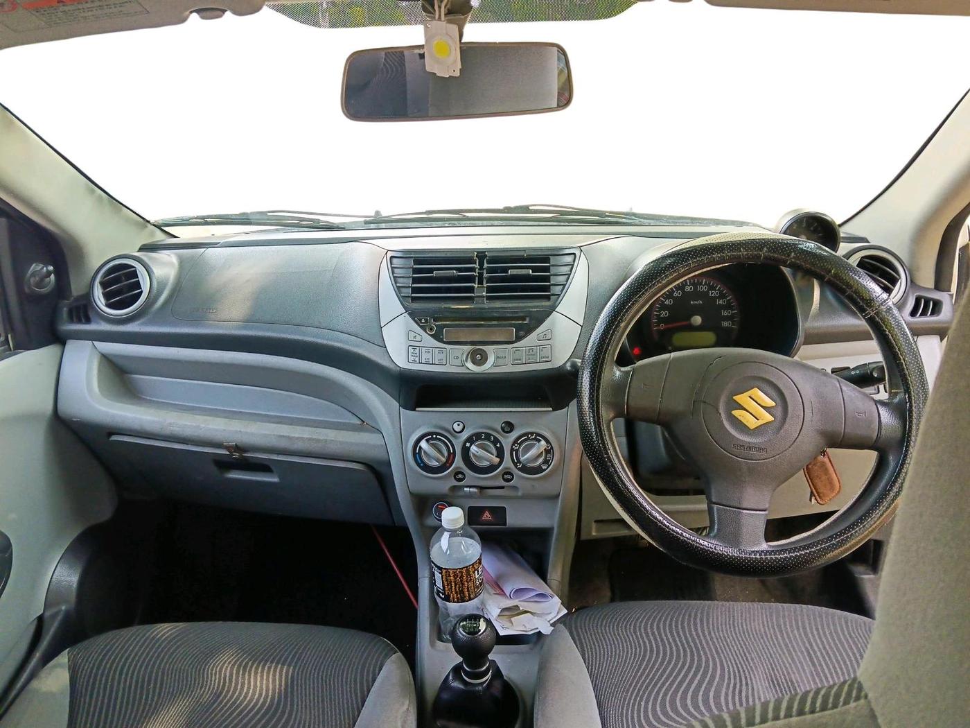 2010 Maruti A Star ZXI, CNG, Manual, 1,17,383 km, interior