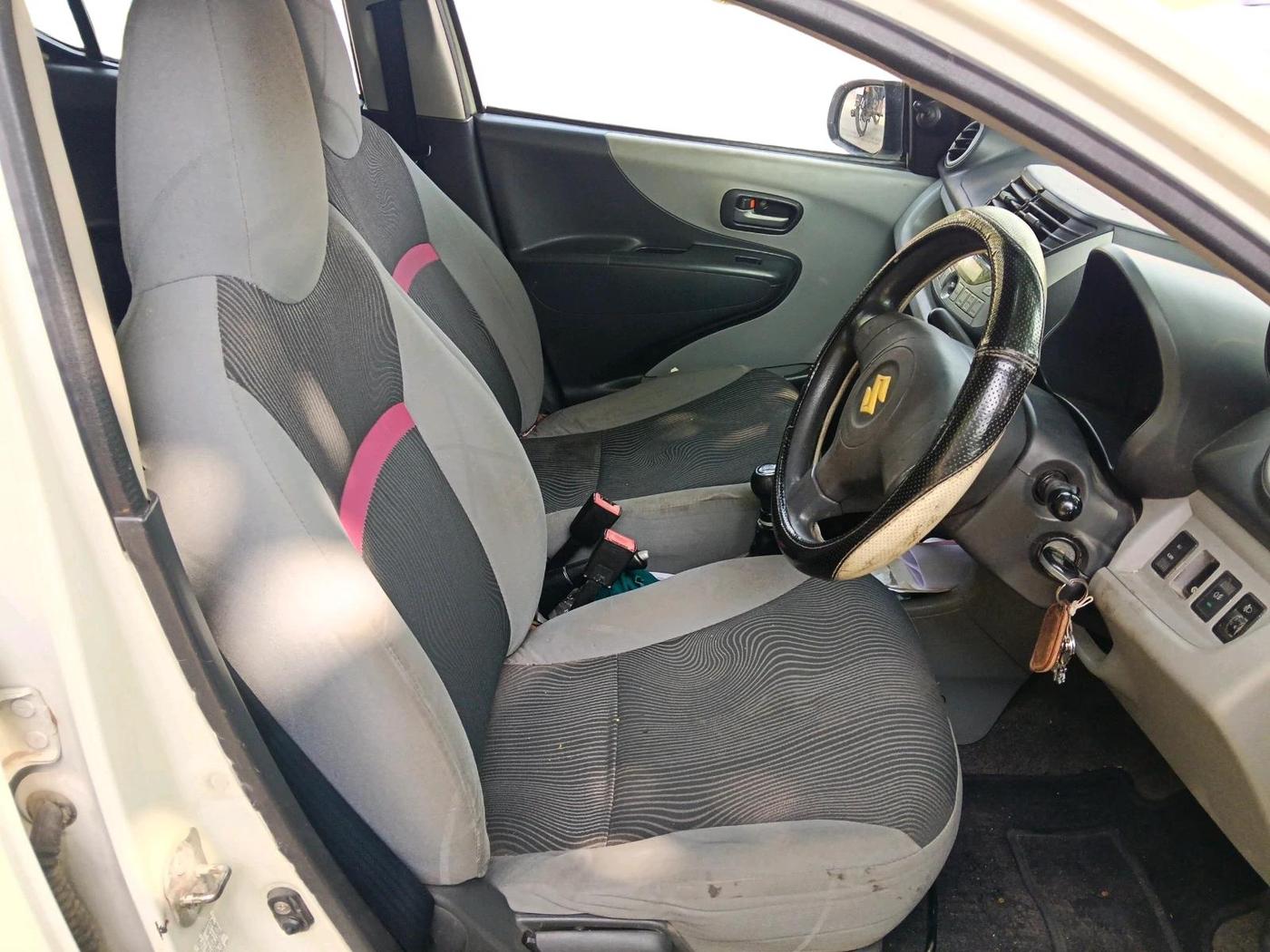 2010 Maruti A Star ZXI, CNG, Manual, 1,17,383 km, interior